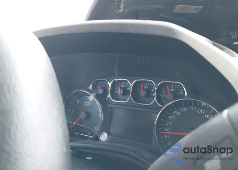 2019 Chevrolet Tahoe C1500 Lt z USA, uszkodzony, nr VIN 1GNSCBKC1KR115800